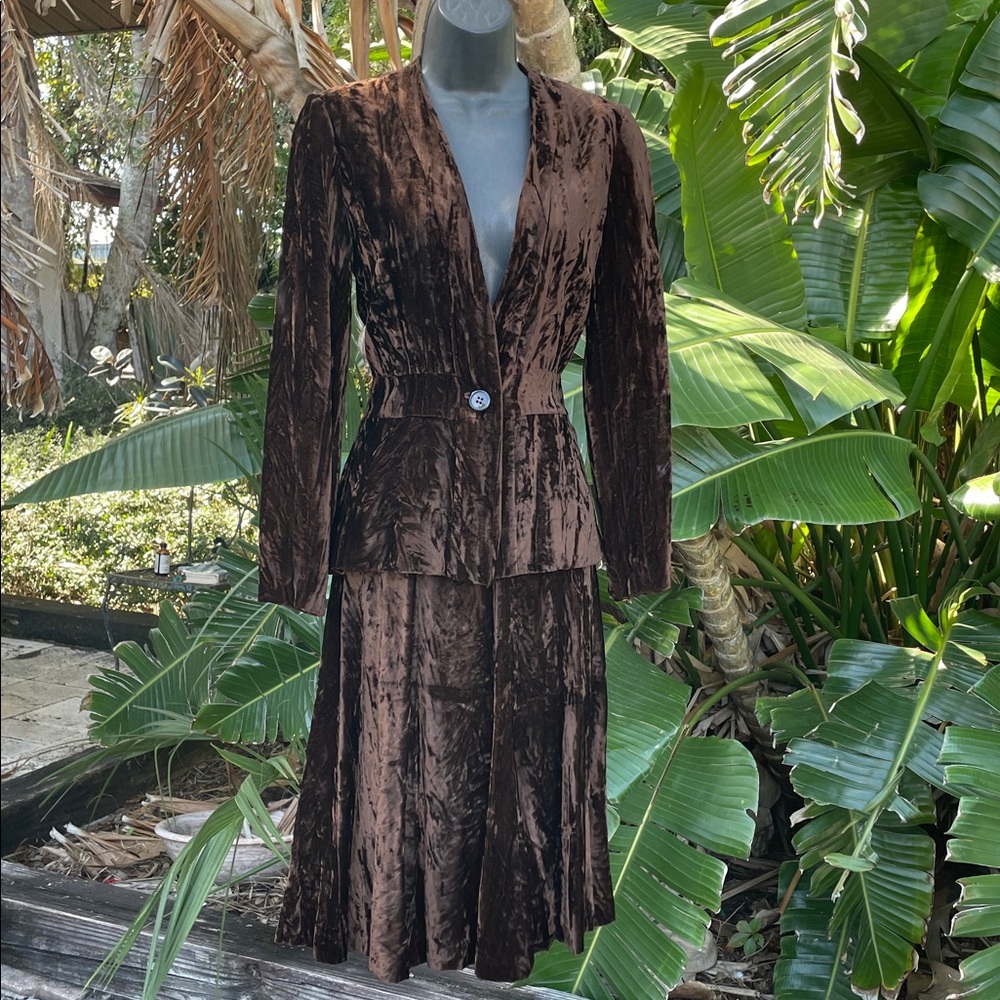 vintage brown, crushed velvet Christian Allard, peplum jacket and skirt